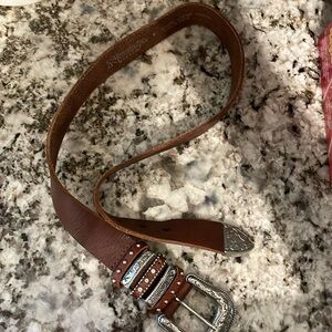 NocoNA leather belt